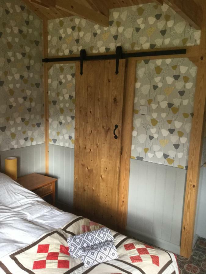 Pienook Apartment Бландфорд Форъм Екстериор снимка